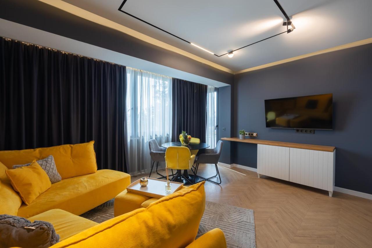 Topaz Beachfront Apartment Varna Exteriér fotografie